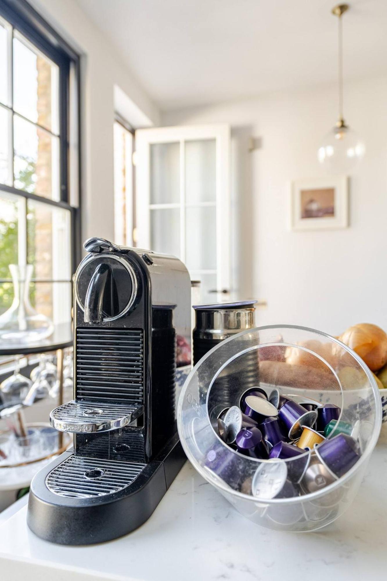 Delightful Notting Hill 2 Bed House With Garden Vakantiehuis *